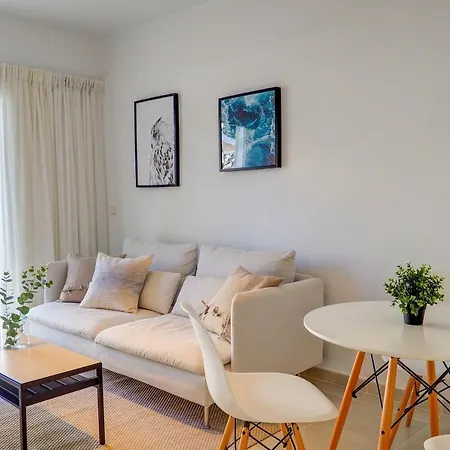 Camelot By Hello Homes Apartamento