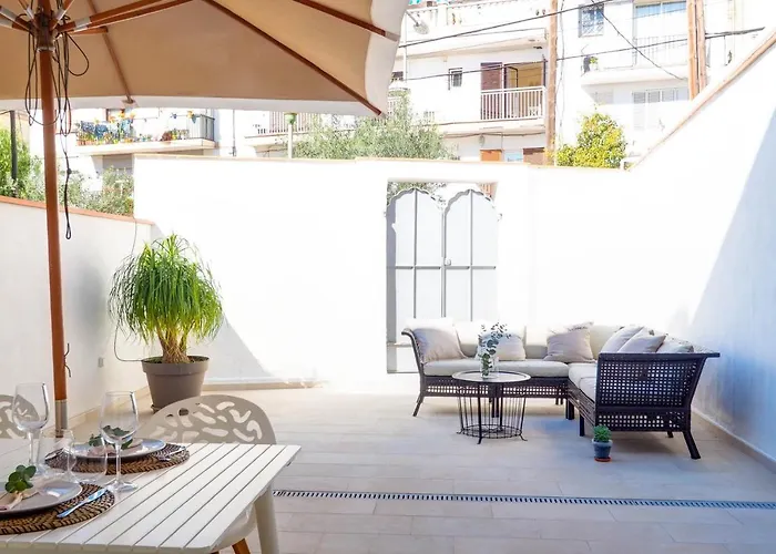 דירה Camelot By Hello Homes סיטגס