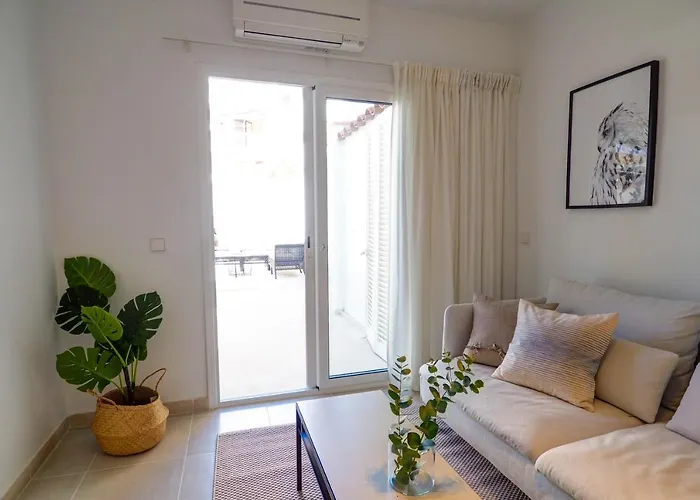 דירה Camelot By Hello Homes סיטגס